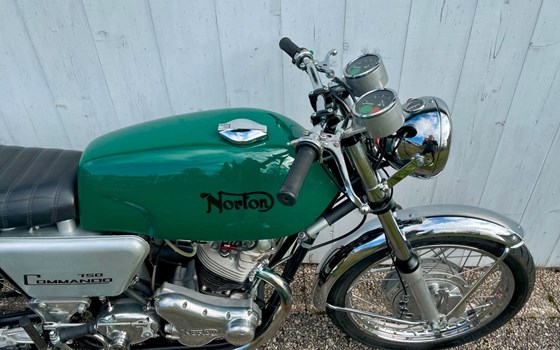 Gebrauchtmotorrad Norton Commando 750 - Bild 5