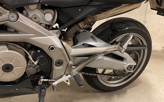 Gebrauchtmotorrad Aprilia Shiver 750 - Bild 9 Gebrauchtmotorrad Aprilia Shiver 750 - Bild 9