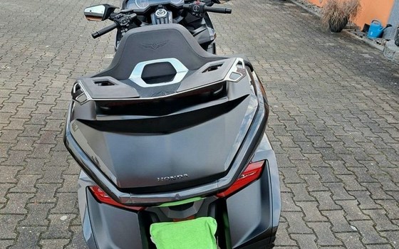Gebrauchtmotorrad Honda GL 1800 Goldwing DCT - Bild 7