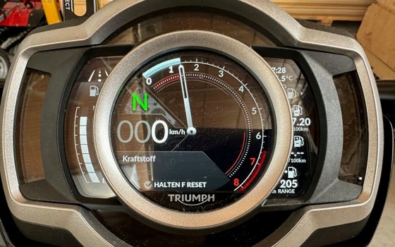 Gebrauchtmotorrad Triumph Rocket 3 R - Bild 4