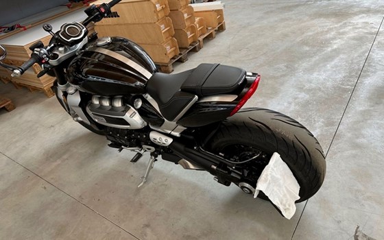 Gebrauchtmotorrad Triumph Rocket 3 R - Bild 5