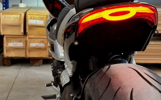 Gebrauchtmotorrad Triumph Rocket 3 R - Bild 7