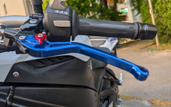 Gebrauchtmotorrad BMW S 1000 R - Bild 4 Gebrauchtmotorrad BMW S 1000 R - Bild 4