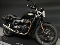 Gebrauchtmotorrad Triumph Street Twin 1.Hand Top!