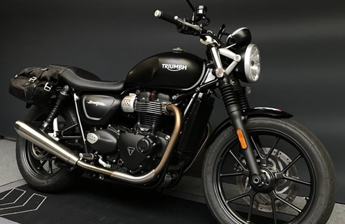 Gebrauchtmotorrad Triumph Street Twin