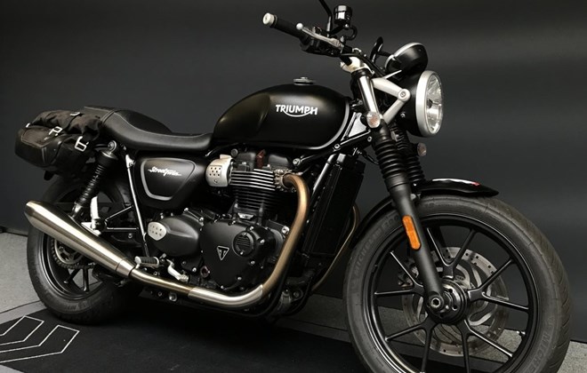 Triumph Street Twin