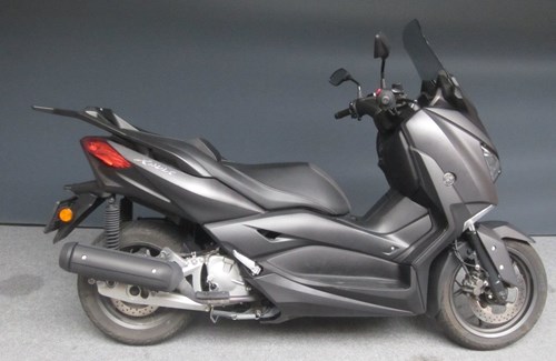 Gebrauchtmotorrad Yamaha XMAX 125