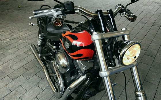 Gebrauchtmotorrad Harley-Davidson Dyna Wide Glide FXDWG - Bild 2