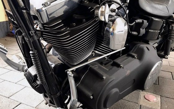 Gebrauchtmotorrad Harley-Davidson Dyna Wide Glide FXDWG - Bild 9