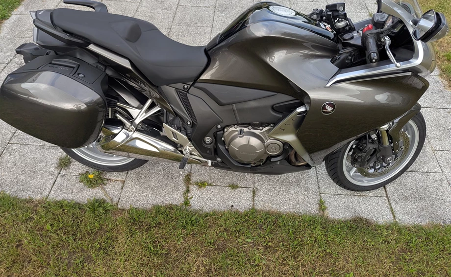 Angebot Honda VFR 1200 F Bild 2: Angebot Honda VFR 1200 F