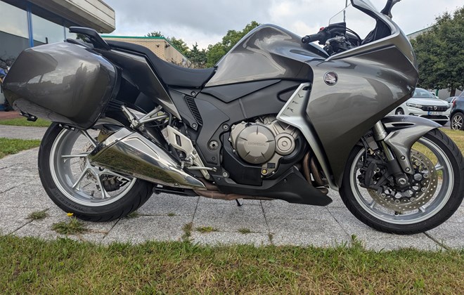 Honda VFR 1200 F