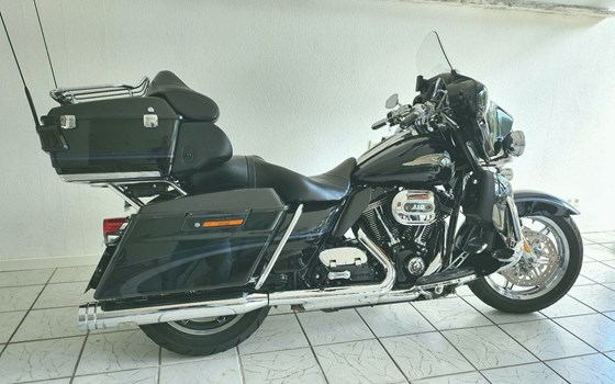 Gebrauchtmotorrad Harley-Davidson CVO FLHTCUSE Ultra Classic Electra Glide - Bild 5