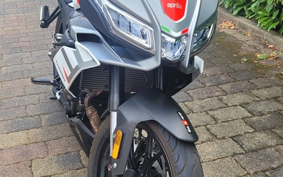 Gebrauchtmotorrad Aprilia Tuono 125 - Bild 7