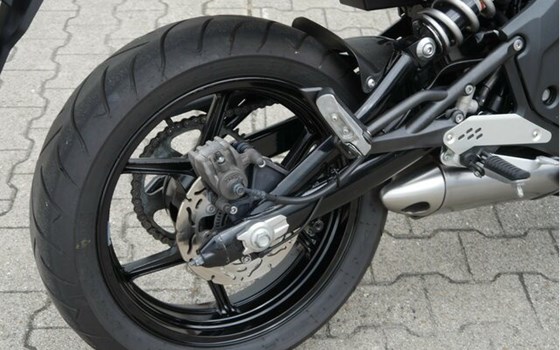 Gebrauchtmotorrad Kawasaki ER-6n - Bild 7