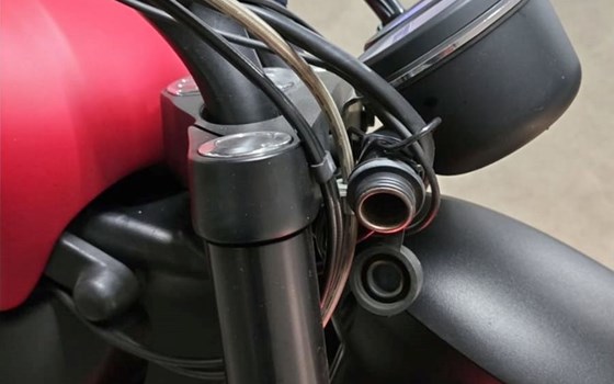 Gebrauchtmotorrad Victory Hammer S - Bild 4