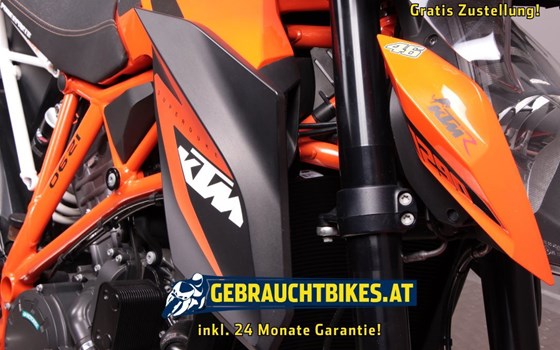 Gebrauchtmotorrad KTM 1290 Super Duke R - Bild 2 Gebrauchtmotorrad KTM 1290 Super Duke R - Bild 2