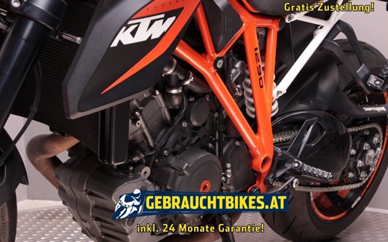 Gebrauchtmotorrad KTM 1290 Super Duke R - Bild 4 Gebrauchtmotorrad KTM 1290 Super Duke R - Bild 4