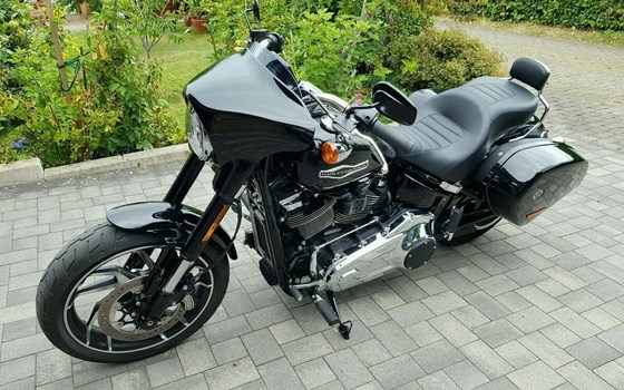 Gebrauchtmotorrad Harley-Davidson Softail Sport Glide FLSB - Bild 6