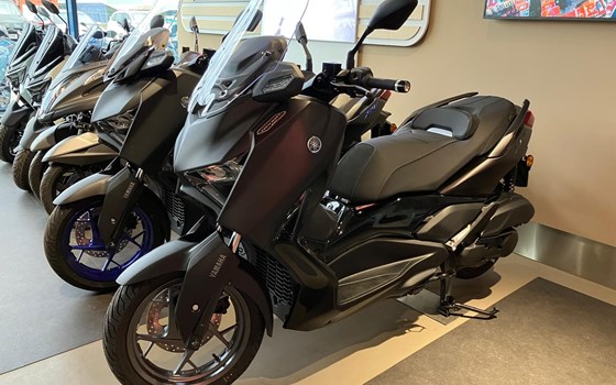 Neufahrzeug Yamaha XMAX 125 Tech MAX+ - Bild 10 Neufahrzeug Yamaha XMAX 125 Tech MAX+ - Bild 10