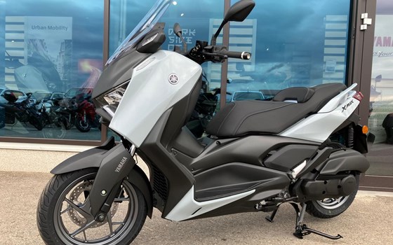 Neufahrzeug Yamaha XMAX 125 Tech MAX+ - Bild 7 Neufahrzeug Yamaha XMAX 125 Tech MAX+ - Bild 7