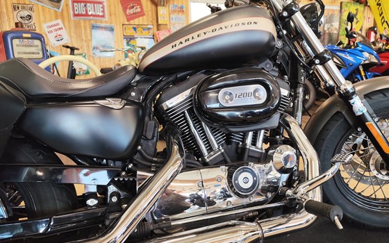 Gebrauchtmotorrad Harley-Davidson Sportster XL 1200C Custom - Bild 3