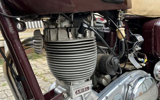 Gebrauchtmotorrad Ariel Red Hunter - Bild 6 Gebrauchtmotorrad Ariel Red Hunter - Bild 6