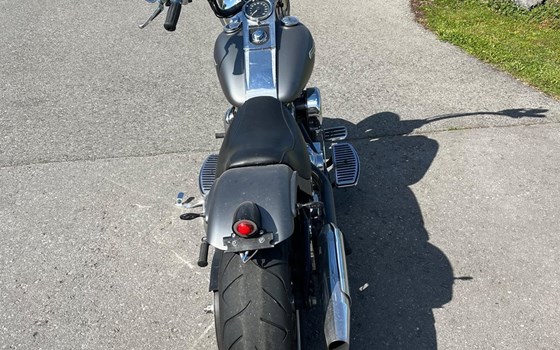 Gebrauchtmotorrad Harley-Davidson Softail Fat Boy Special FLSTFB - Bild 2 Gebrauchtmotorrad Harley-Davidson Softail Fat Boy Special FLSTFB - Bild 2