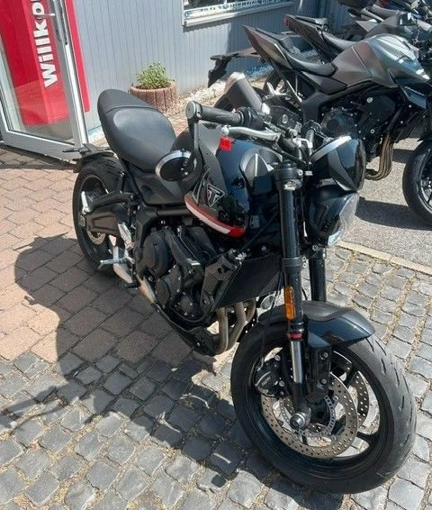 Offer Triumph Trident 660 Bild 4: Offer Triumph Trident 660