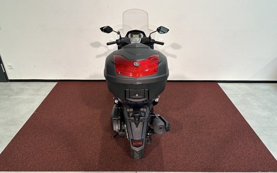 Gebrauchtmotorrad Yamaha NMAX 125 - Bild 7