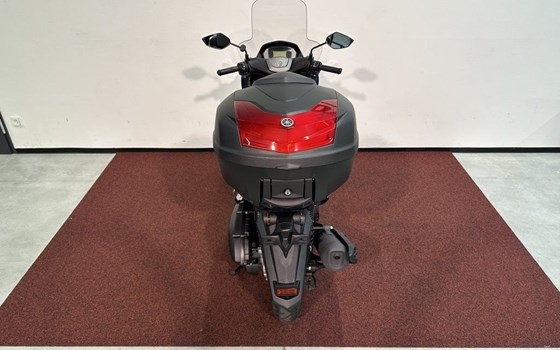 Gebrauchtmotorrad Yamaha NMAX 125 - Bild 8