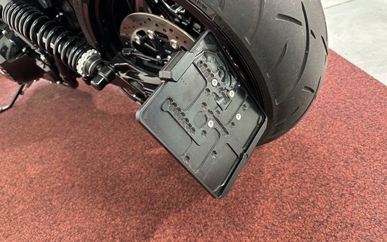 Gebrauchtmotorrad Indian Chief Bobber Dark Horse - Bild 9