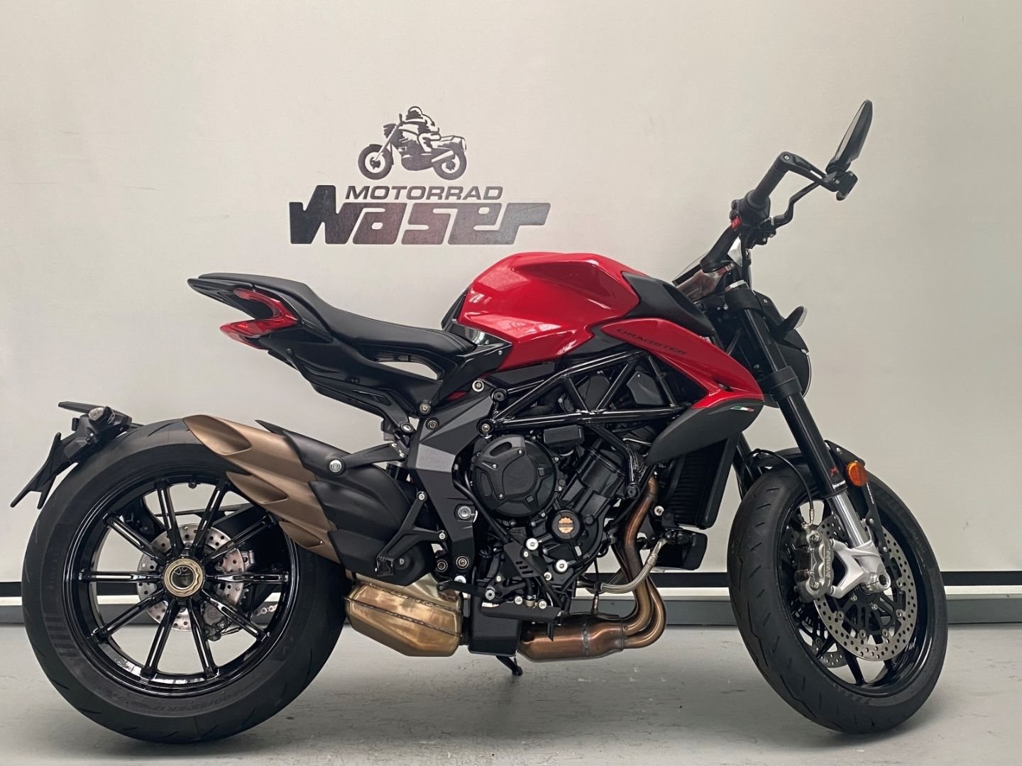 MV Agusta Dragster 800 R 