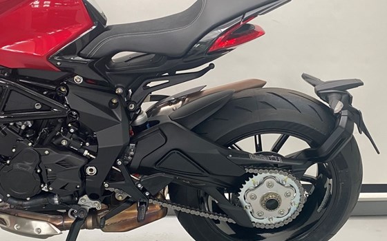 Gebrauchtmotorrad MV Agusta Dragster 800 R - Bild 7