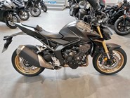 Honda CB1000 Hornet SP