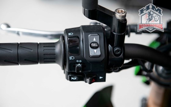 Gebrauchtmotorrad Kawasaki Z900 SE - Bild 12