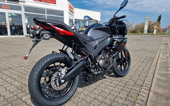 Neufahrzeug Aprilia Tuono 125 - Bild 5