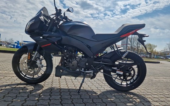 Neufahrzeug Aprilia Tuono 125 - Bild 7