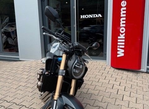 Neufahrzeug Honda CB650R E-Clutch - Bild 5