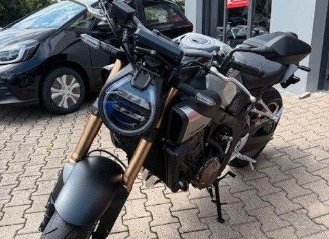 Neufahrzeug Honda CB650R E-Clutch - Bild 6