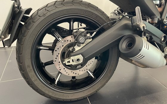 Gebrauchtmotorrad Ducati Scrambler Icon - Bild 6