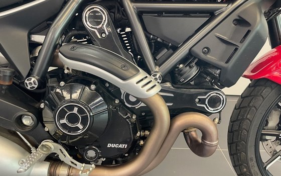 Gebrauchtmotorrad Ducati Scrambler Icon - Bild 7