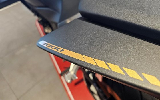 Gebrauchtmotorrad Honda CB1000 Hornet - Bild 10