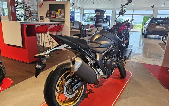 Gebrauchtmotorrad Honda CB1000 Hornet - Bild 3