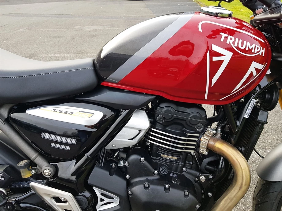 Angebot Triumph Speed 400 Bild 6: Angebot Triumph Speed 400