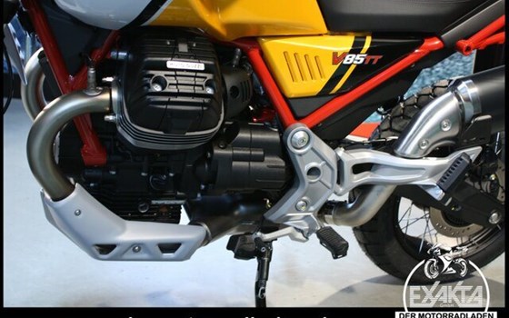 Gebrauchtmotorrad Moto Guzzi V85 TT - Bild 20