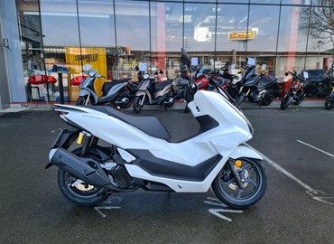 Neumotorrad Honda PCX125