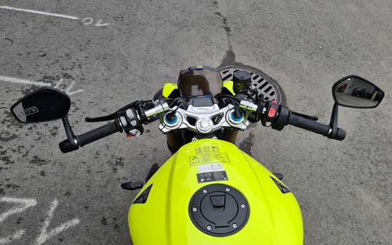 Neufahrzeug Triumph Speed Triple 1200 RX - Bild 7 Neufahrzeug Triumph Speed Triple 1200 RX - Bild 7