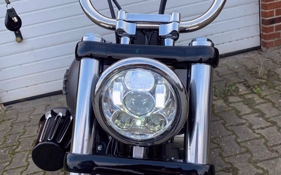 Gebrauchtmotorrad Harley-Davidson Dyna Street Bob FXDB - Bild 7
