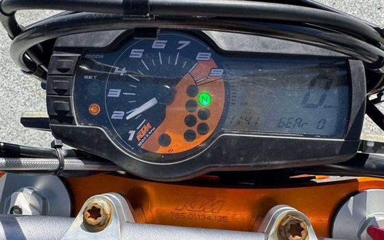 Gebrauchtmotorrad KTM 690 SMC - Bild 3