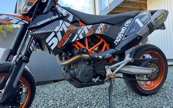 Gebrauchtmotorrad KTM 690 SMC - Bild 5